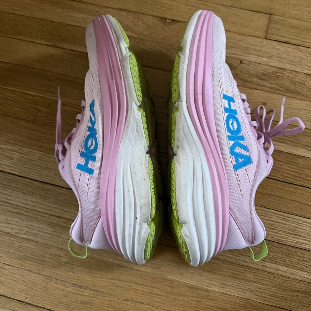 Women’s Hoka Bondi 8 - Picture 2 of 6